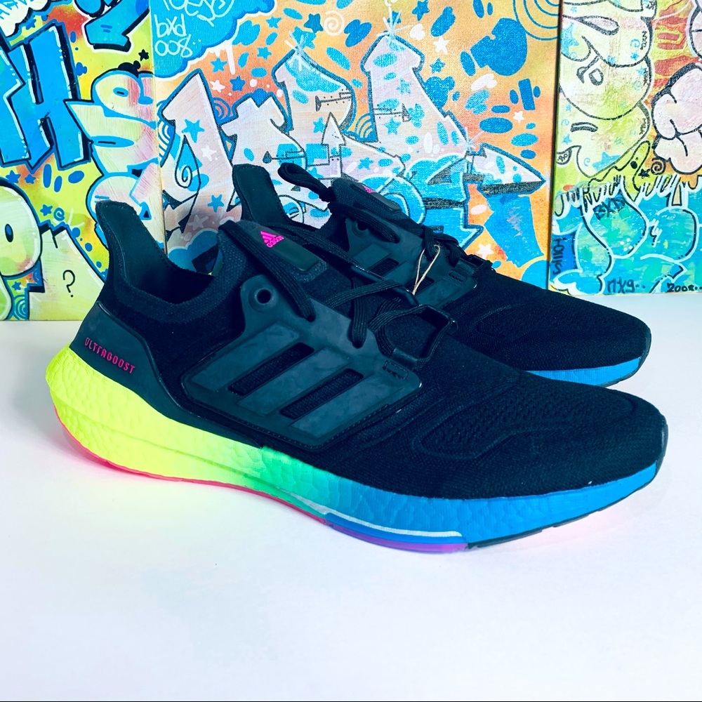 Adidas Ultraboost 22 Black Multi Gradient GV8829